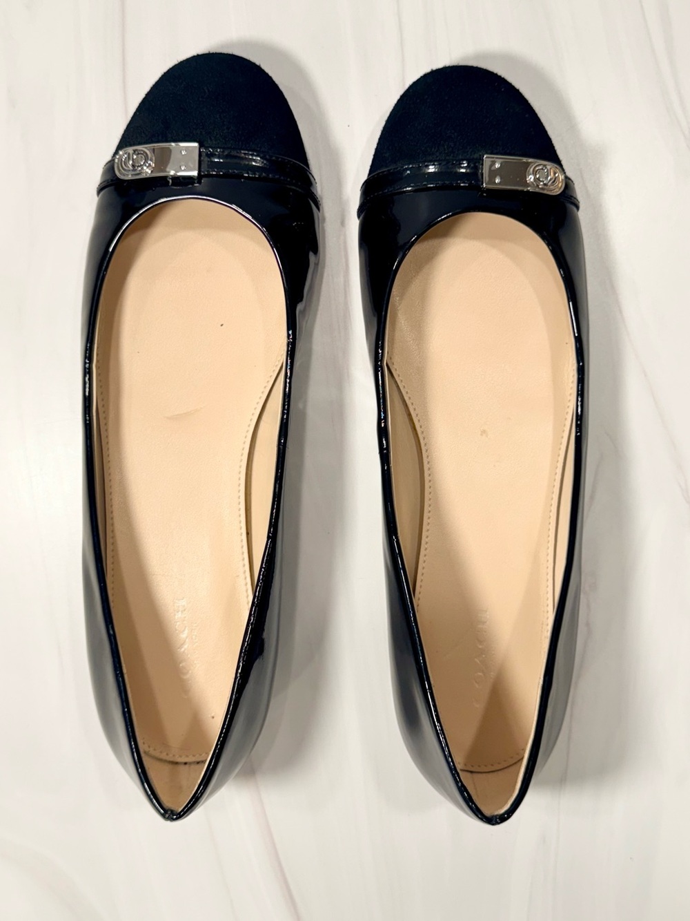 Coach Oswald Women’s Black Patent Leather Cap Toe Ballet Flats Size EUR 39 / 9